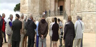 Affluenza turistica: Castel del Monte in vetta