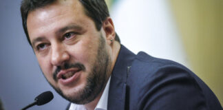 Matteo Salvini su Facebook: «Ruspe in azione, volere è potere»