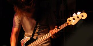 Mercoledì live, flop della prima serata