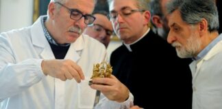 Il ricordo del prodigio della Sacra Spina | 2