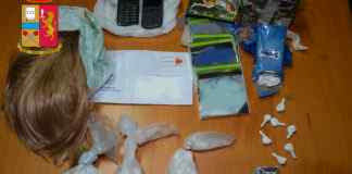 Cani antidroga nel centro storico: perquisizioni e sequestri