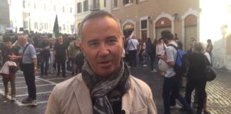 Legge elettorale: a Montecitorio anche la protesta del M5S di Andria