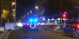 Resta bloccata la sbarra del passaggio a livello di via Barletta