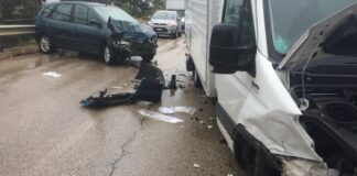 Scontro frontale tra auto e furgone sulla Andria-Bisceglie: due feriti
