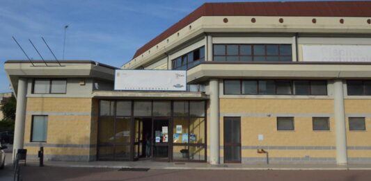 Piscina comunale, centrosinistra: «Dopo anni di abbandono, ennesima promessa mantenuta»