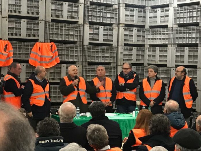 protesta gilet arancioni