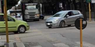 Semafori spenti all’incrocio di corso Cavour: due incidenti in pochi giorni