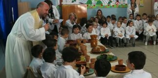 Pasqua “festa di pace” con gli alunni della scuola dell’Infanzia “Rosmini”