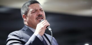 “Jazz In…”, la voce di Savio Vurchio l’11 maggio con “O’maggio”