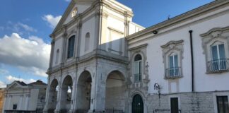 Pasticceria di Pinuccio Pomo, “12 racconti dolci e amari” da gustare con la mente ed il palato