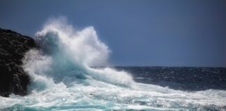 Meteo Ferragosto: stop al grande caldo, sarà sole con forte vento di Maestrale