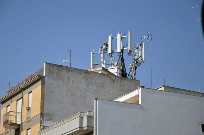 antenne telefoniche via murge andria (2)