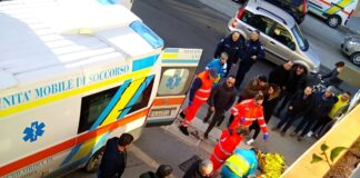 Violento scontro auto-scooter in via Puccini: ferito un giovanissimo