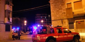 Paura in viale Virgilio per un anziano caduto in casa: salvato dai Vigili del Fuoco