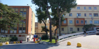 La pandemia rallenta, l’ospedale di Bisceglie riorganizza i posti letto per i pazienti Covid