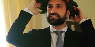 Laurea in giacca e pantofole: Andrea diventa dottore ai tempi del coronavirus