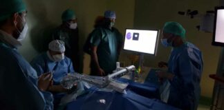 Intervento di cataratta con laser al PTA di Trani, l’equipe è del dottor Pasquale Attimonelli