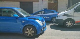 Scontro tra due auto in via Bisceglie: un ferito