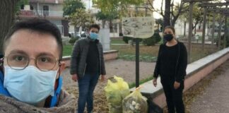 Cleanup spontaneo: tre giovani ripuliscono il Parco Graziella Mansi