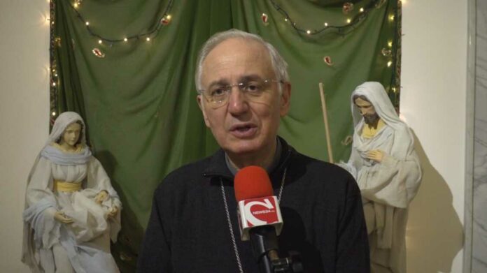 Mons. mansi