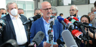 Covid, Lopalco: «A inizio gennaio vaccino per fasce a rischio»