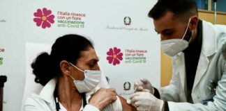 Vaccini, terza dose per 300 sanitari della Bat entro la settimana