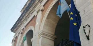 Finanziamento perso, continua la polemica. Del Giudice: «Soldi inseriti nel vostro piano delle opere»