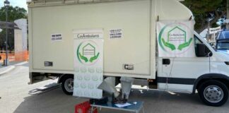 Multa per chi urinava di nascosto al mercato, CasAmbulanti: «Avanti su questa linea»