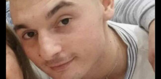 Emanuele Sgarra riabbraccia la sua famiglia, è tornato a casa