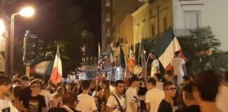 L’altra faccia dei festeggiamenti, automedica bloccata con calci e pugni