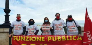 Oss e precari della sanità, la Fp Cgil Bat in sit in davanti al Consiglio regionale