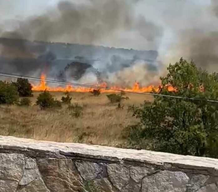 incendio castel del monte