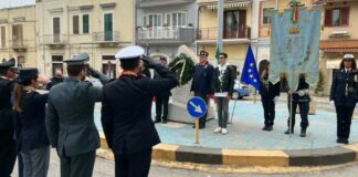 La strage di Nassiriya 19 anni fa rivive nelle parole degli studenti: «Per costruire la pace tanti morti innocenti»