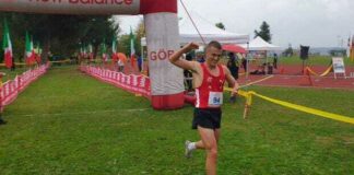 Primo posto per Andrea Ribatti nella 6 chilometri di corsa campestre a Osimo