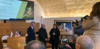 Altre due opere dell’artista Michele Ficarazzo donate al Centro ricerche “Sergio Fontana” di Canosa