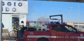Principio d’incendio in un lavaggio rapido di Andria, intervengono i vigili del fuoco