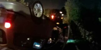 Auto si ribalta sulla strada per Castel del Monte, illeso il conducente