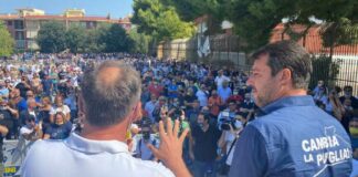 L’ex candidato sindaco Scamarcio aderisce alla Lega, Salvini: «Partito in crescita da Sud a Nord»