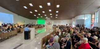 Inaugurata la nuova Chiesa del Sacro Cuore di Gesù, Don Adriano Caricati: «Grande emozione»