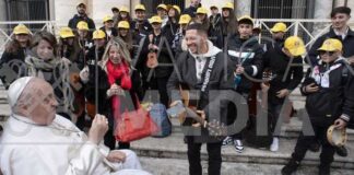 La “Mons. Di Donna” incanta piazza San Pietro: un trionfo musicale e corale di eccellenza
