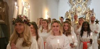 A Castel del Monte il concerto natalizio del Coro Svedese di Santa Lucia