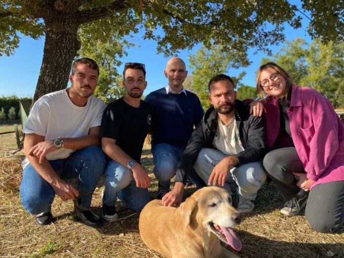 Flavio Civita e i ragazzi di Terre di Sveva