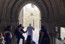 La Fiamma Olimpica a Castel del Monte