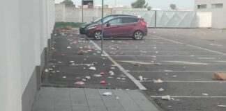 Rifiuti abbandonati nel parcheggio del Penny, arrivano le prime sanzioni