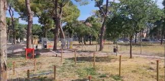 Ritardi nella consegna dell’area sgambamento cani in villa comunale