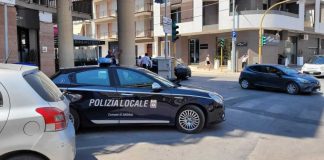 Attimi di paura su via Bisceglie: ragazza investita mentre attraversava la strada