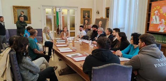 Crisi olivicola e dell’autotrasporto, la Giunta istituisce il Tavolo di Crisi Permanente